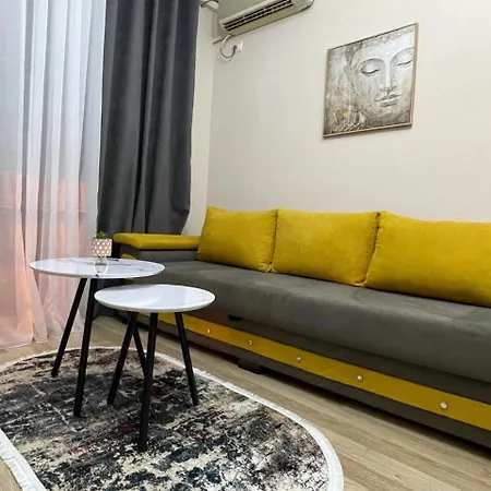 Comfort Center דירה *